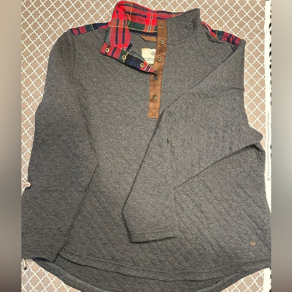 Like new - Legendary Whitetails 3/4 Snap Quilted Top in grey - Picture 1 of 6